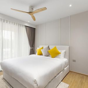 Appartement à 2 Chambres à Coucher
